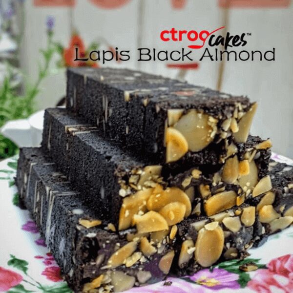 Lapis Black Almond (Bakar) - Rich Creamy Chocolate with nuts + Choc Chip